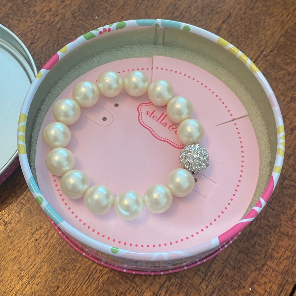Stella & Dot Mini Soiree Ivory Pearl Stretch Bracelet‎ with Crystal Pavé Ball